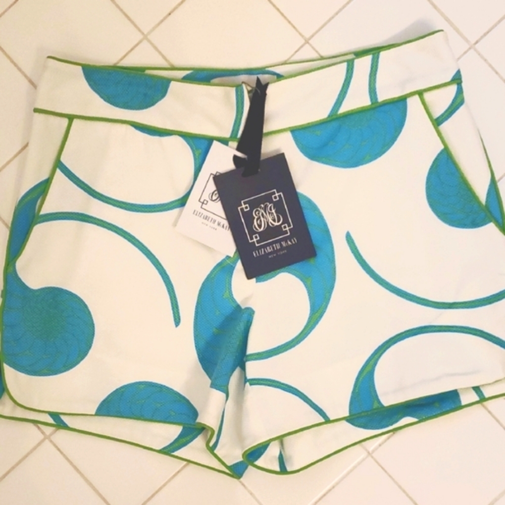 Elizabeth McKay Women's Blue and White Patterned Shorts
